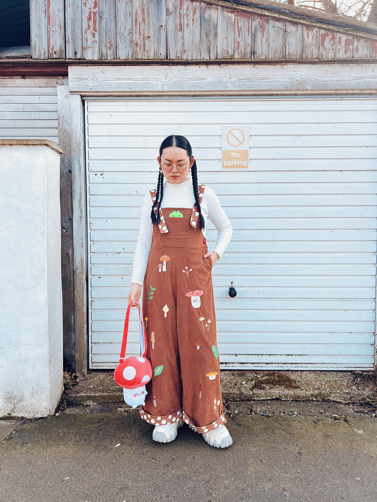 Mushroom Embroidered High-waisted Wide-leg Brown Dungarees