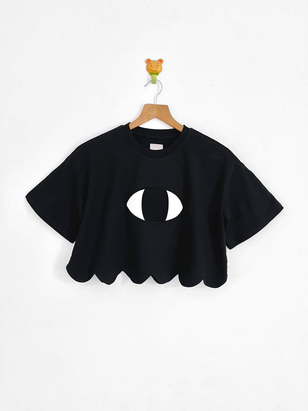 30% OFF BOO! Yokai Scallop Hem Cropped T-shirt