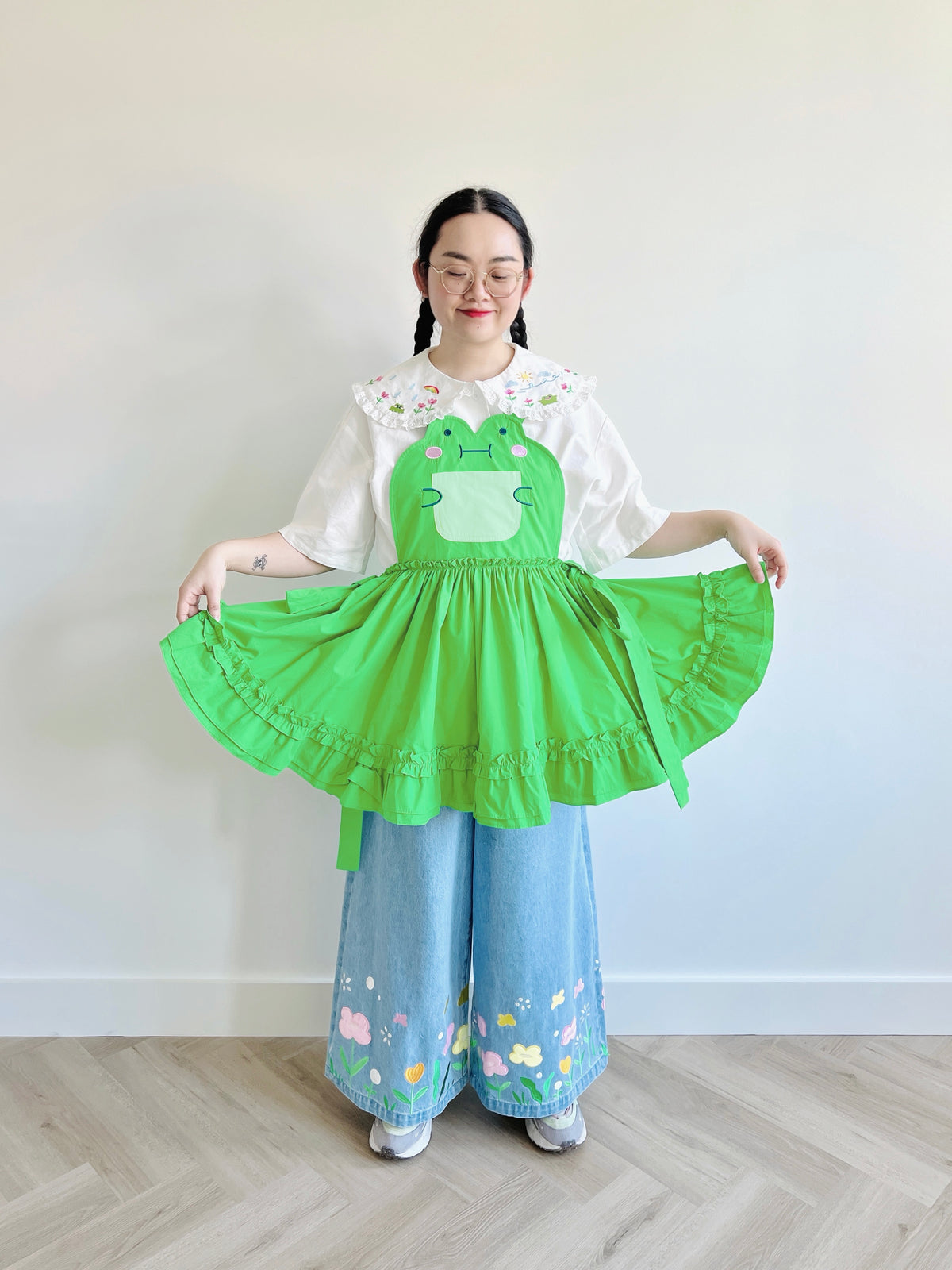 Sue the 🌷Frog cotton apron dress top