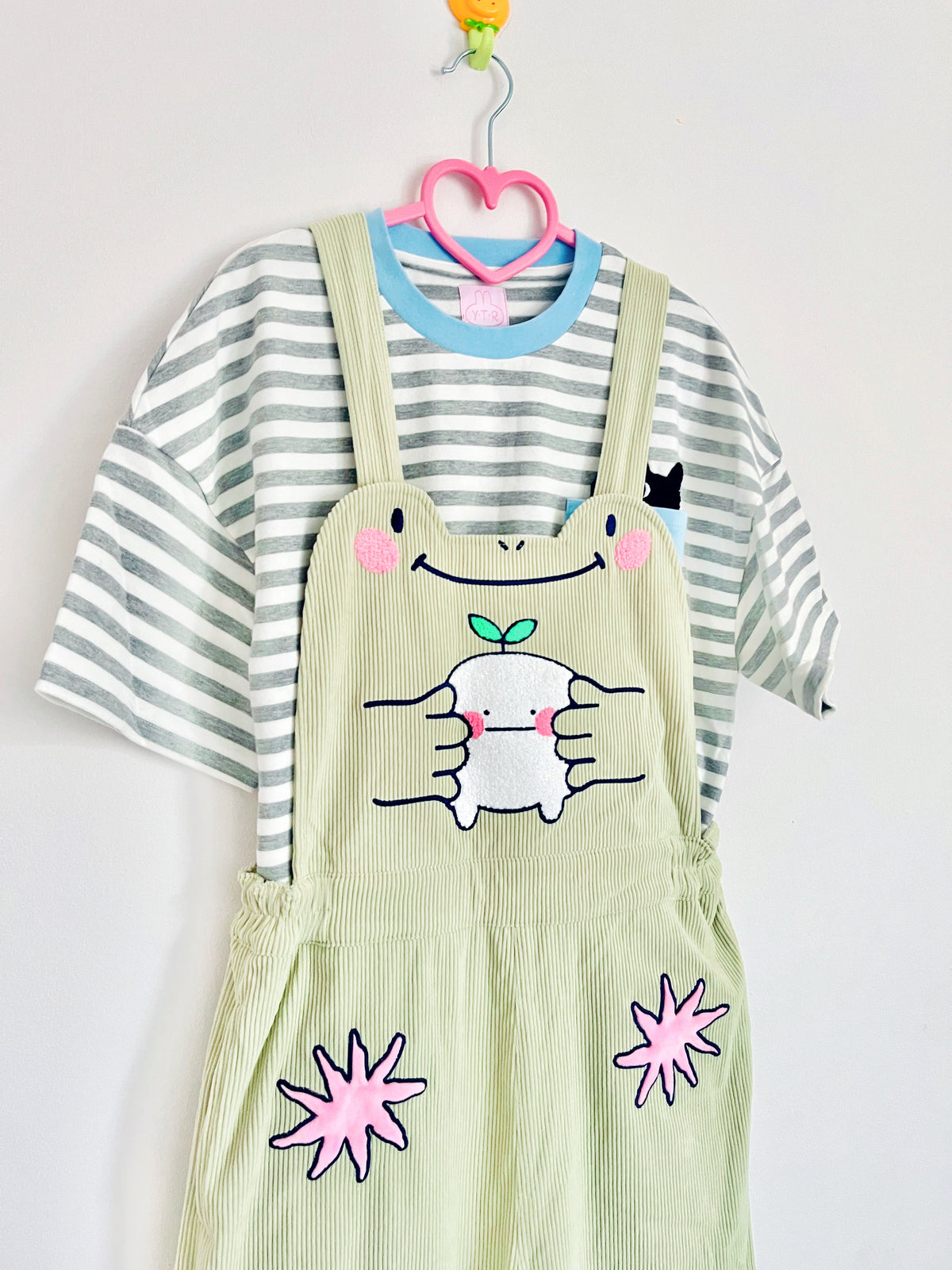 50% OFF Grog The Frog x Yoyo Special Collaboration Dungarees