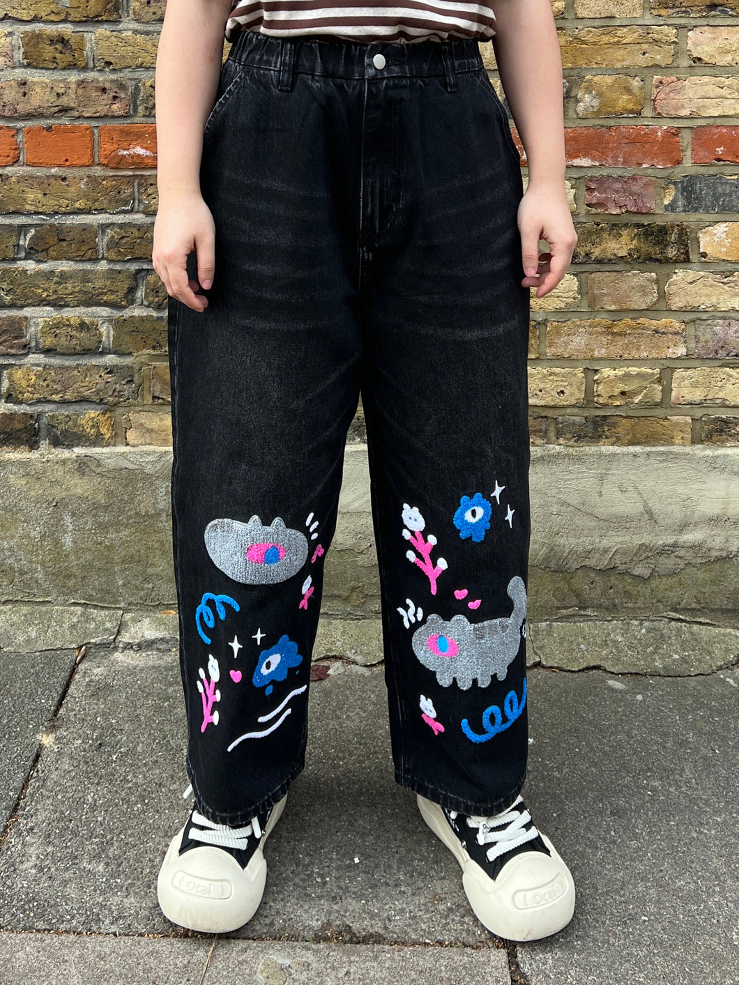 Yokai cat straight leg cropped denim pants (washed black)