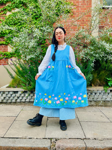 Howls moving castle Sophie inspired apron dress | two ways to wear