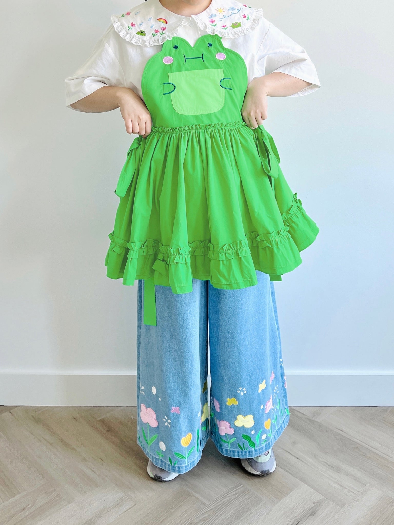 PREORDER Sue the Frog cotton apron dress top  Yoyo The Ricecorpse